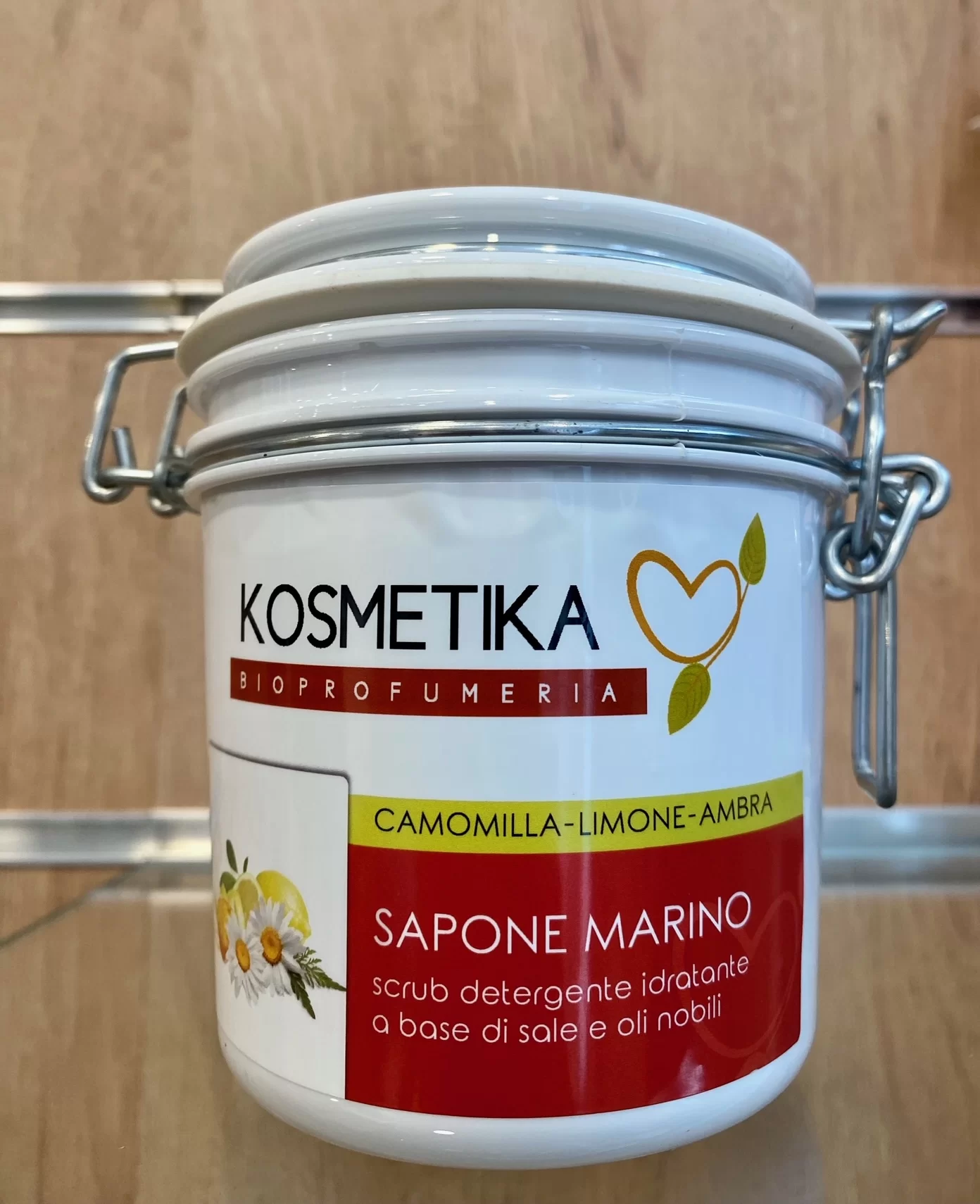 Scrub Sapone Marino Camomilla Ambra e Limone Kosmetika - Image 2